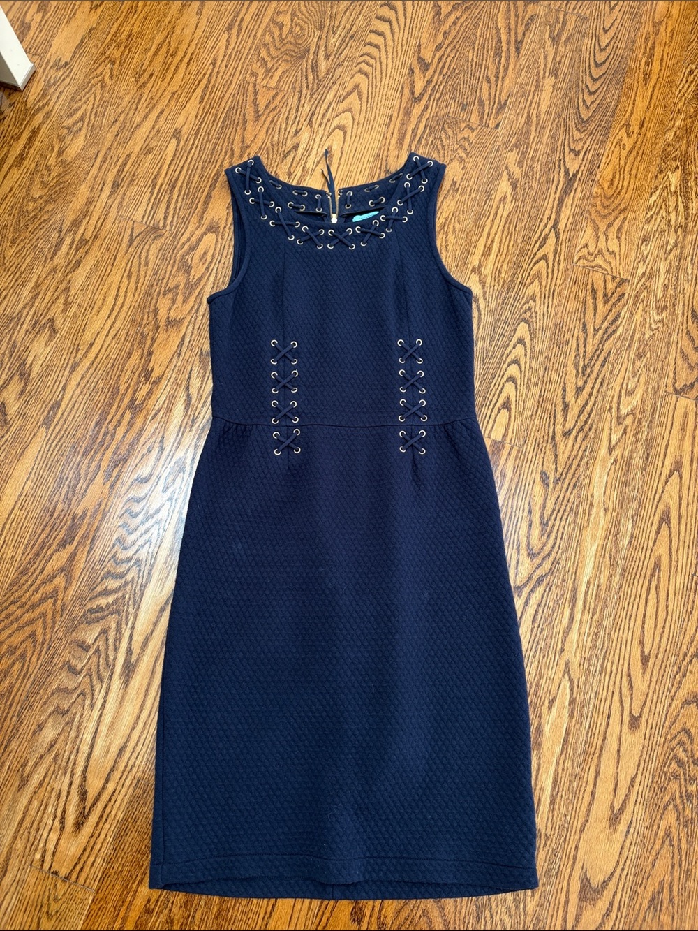 Sleeveless Navy Lace-Up Sheath Dress